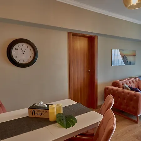 Apartament Stylish Place In The Heart Of