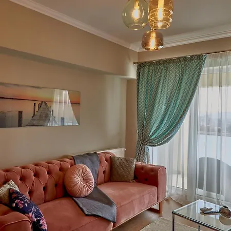 Apartment Stylish Place In The Heart Of